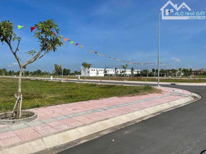 ĐẤT NỀN QUẬN 9 VỊ TRÍ VÀNG KẾ KHU CÔNG NGHỆ CAO - GIÁ CHỈ 3TỶ SỞ HỮU NGAY ! - 3