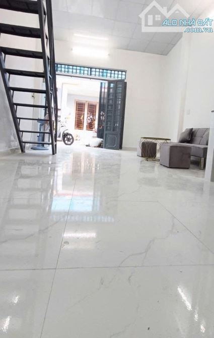 Bán nhà mới đẹp 2 tầng - 30m2 - sát mặt tiền - đường số 8 - gần Aeon Mall - giáp Tân Phú - - 3