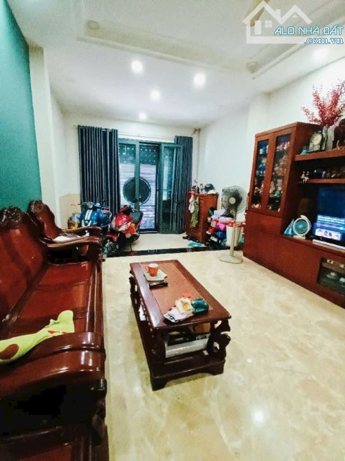 4X20 ĐỊNH CƯ MỸ BÁN NHÀ 3 TẦNG ĐƯỜNG SỐ 8 P. BÌNH HƯNG HÒA HẺM ÔTÔ TRÁNH GIÁ 7,5TỶ TL - 3