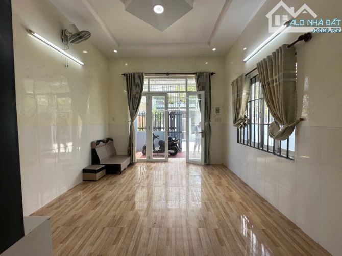 Cần bán nhà 1 trệt 1 lầu tại khi dân cư Hòn Thơm, Vĩnh Ngọc (Tây Nha Trang), giá 2,3 tỷ. - 3