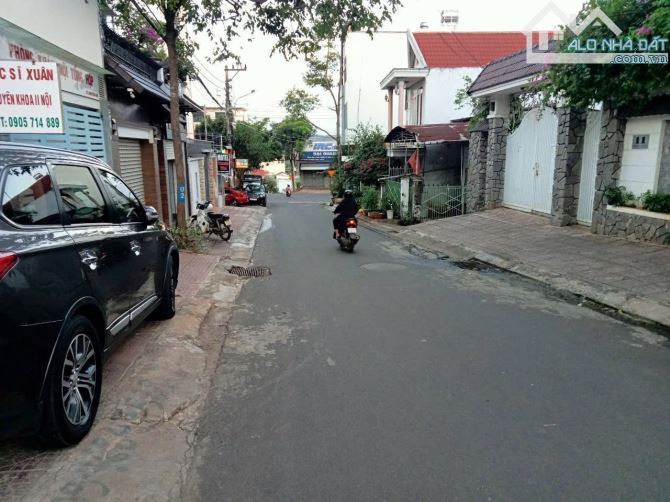 Bán đất 2 mặt tiền đường Thăng Long , P.Tự An , BMT - 3