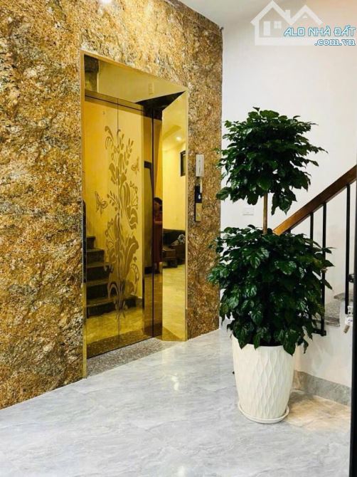 Bán nhà phố Lê Trọng Tấn, Thanh Xuân 41m, 6 tầng, mt 4.5m. Giá: 13.5 tỷ - 3