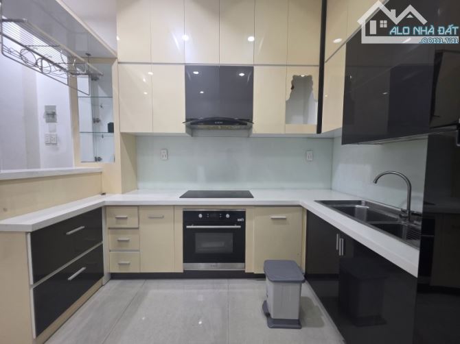 Bán nhà Đường 28, Cát Lái, Q.2, DT 76m2, 4 tầng, 3PN, Sổ Hồng, giá 10.35 tỷ. - 3