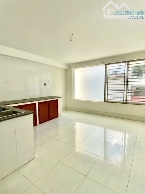 Nhà 5 tầng Lê Trung Đình, 32m2, gần AEON Tân Phú, chỉ 4.98 tỷ TL - 3