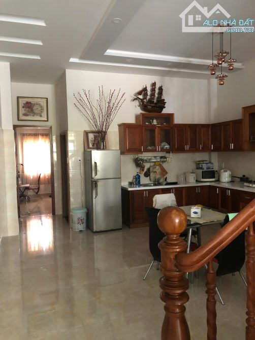 Bán nhà 2 tầng MT Vũ Mộng Nguyên Giá 15 tỷ 5x20.1=104m Hướng Đông Bắc - 3