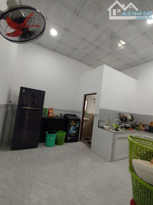 Nhà 950 triệu đi bộ ra chợ Thạnh Phú , gần Ủy ban Phường Tân Triều - 3
