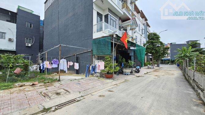 Bán đất 4x18m, đường D6 KDC Phú Gia Huy p.Bình Chuẩn gần chợ Phú Phong - 3