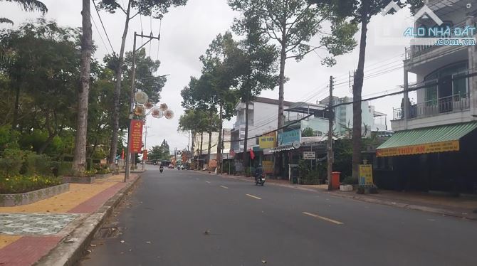 Nhà Mặt Tiền Đường Tôn Đức Thắng Sa Đéc - 3