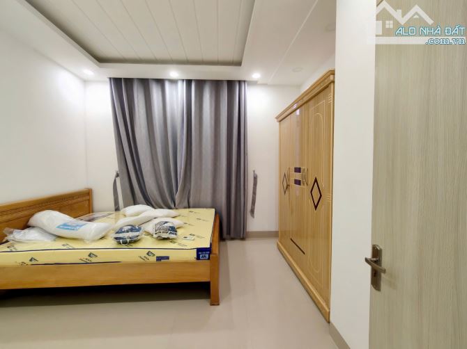 Nhà 3 tầng mặt tiền Kha Vạn Cân KĐT Phước Long A Nha Trang dt 89,5m2 đường 12m - 3