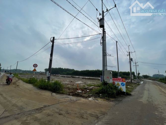 31 NỀN ĐỐI DIỆN KHU TĐC BÌNH LỢI - 3