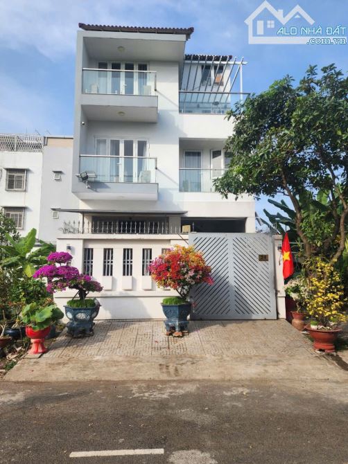 Bán nhà SHR Khu dân cư Phú Xuân Nhà Bè , 3 tầng , giá 10 tỷ - 3
