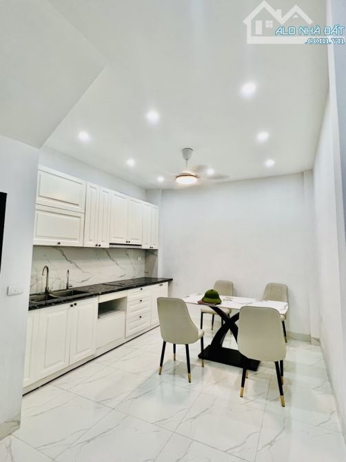 💥 💥 💥 BÁN NHÀ 3 TẦNG MỚI XÂY SIÊU ĐẸP  - Giá ‘Sốc’ Chỉ Dành Cho Người Nhanh Tay💥 - 3