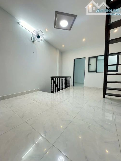 🔥SỐC HẠ 300TR- 45m2 - 2 TẦNG BTCT - Phan Chu Trinh, BÌNH THẠNH - NHỈN 4.X T.Ỷ. - 3