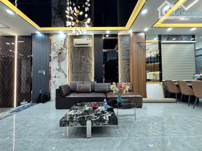 Biệt Thự Lô góc 160m2- 4 Tầng - Khu đường nhựa 8m đồng bộ, Giá 12Tỷ Hơn - 3