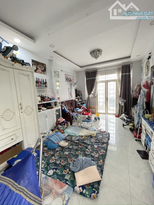 Chỉ 6,9 Tỷ - Nhà 3 Tầng - Hẻm 12m thông - 93M2 - Giáp Quận 6 - Ngay An Dương Vương -An Lạc - 3