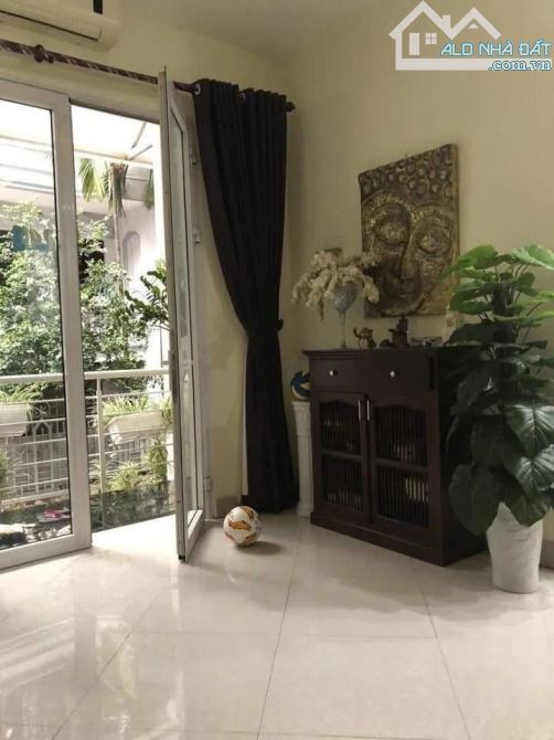 Bán nhà phố Cầu Giấy 92m2 MT7.4m-4 Tầng Ngõ Ô Tô Gần Phố,Ở Hoặc Kinh Doanh Đẹp - 3