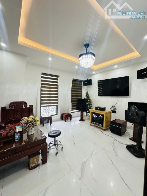 Ms Linh-Bán nhà 5 tầng đã hoàn thiện có thang máy tại Hoàng Huy Riverside Hồng Bàng - 3