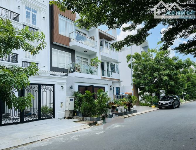 Bán gấp lô đất biệt thự vị trí đẹp, giá cực tốt chỉ 60 triệu/m2. Sổ hồng riêng. - 3