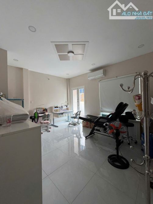 💥 Rẻ Nhất Tân Sơn Nhì – Nhà Mới HXH Nguyễn Quý Anh 3.5 Tấm – Giá 5.25 Tỷ 🏡 - 3