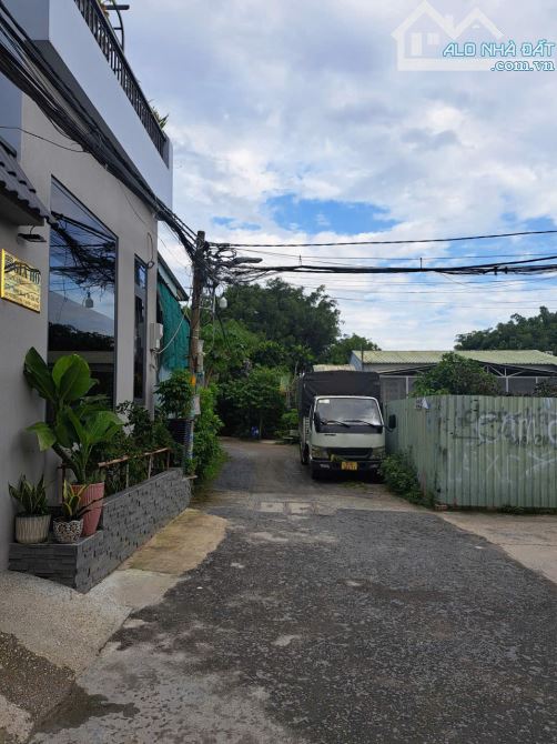 RA GẤP LÔ ĐẤT, HẺM XE TẢI VI VU, NGANG ĐẸP 5m NỞ HẬU, GẦN QL13, 140m2 NHỈNH 6 TỶ. - 3