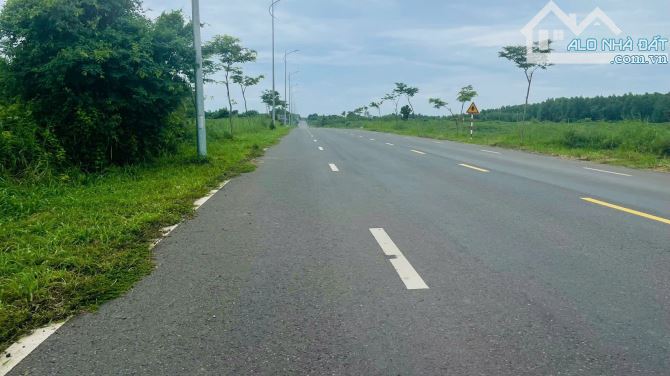 MẶT TIỀN TL997 ĐẤT ĐỎ.BRVT ĐƯỜNG LỚN RỘNG 22M ĐI THẲNG RA BIỂN LỘC AN - 3