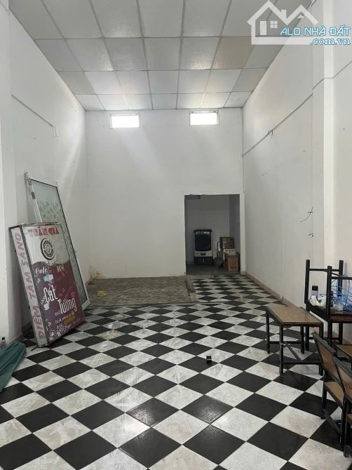 Bán Nhà Cấp 4 Nguyễn Văn Linh, Thanh Khê, Đà Nẵng. DT 63m2, giá 5.2 tỷ, Sổ Đỏ. LH: - 3