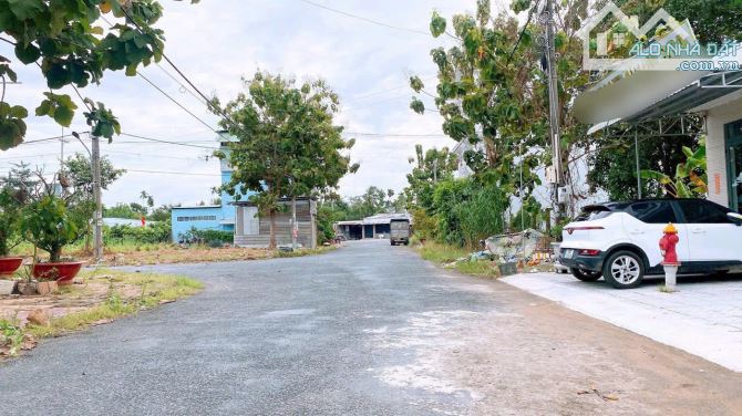 Cơ Hội Chủ Cần Bán nhanh Căn Nhà Xưởng Trần Văn Chẫm ,Phước Vĩnh An Chủ Chi 389m2 Giá890tr - 3