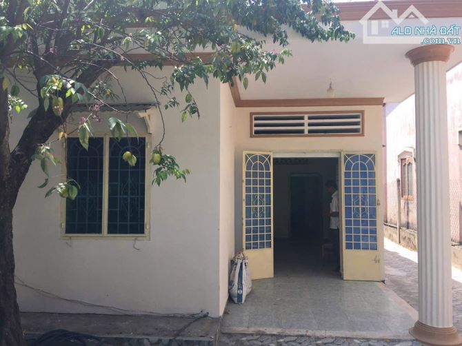 Bán nhà vườn vị trí 2 đường Bùi Trọng Nghĩa kp3 trảng dài - biên hoà . Diện tích 305m2 - 3