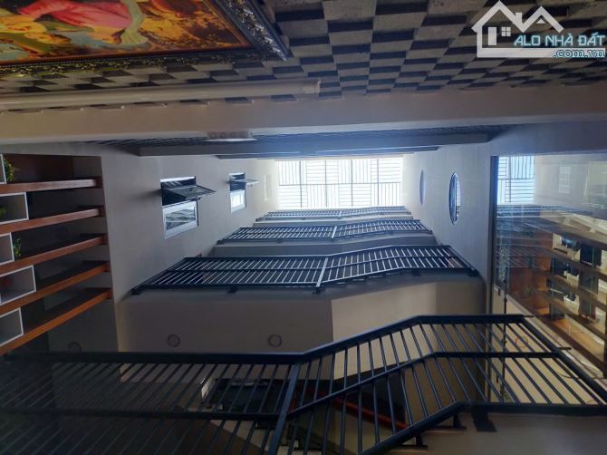 Nhà bán: đường Huỳnh văn một, Q Tân Phú, DTSD 75m2, 5 tầng , giá bán 15 tỷ - 3