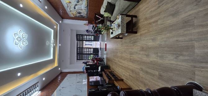 Nhà Mới ở Ngay- Mặt Tiền đường nhựa - 98M2 - 12.7Tỷ - Có Thang Máy - Giáp Tên Lửa - BTĐ B - 3