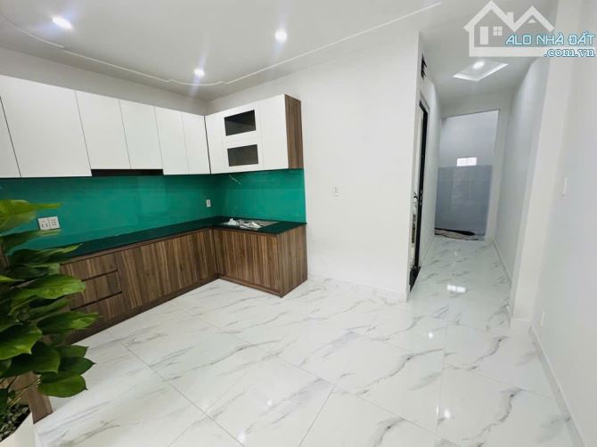 Đường ô tô tránh - Nhà mới 54.2m2 pháp lý chuẩn - Nhỉnh 5 tỷ thương lượng - Full nội thất - 3