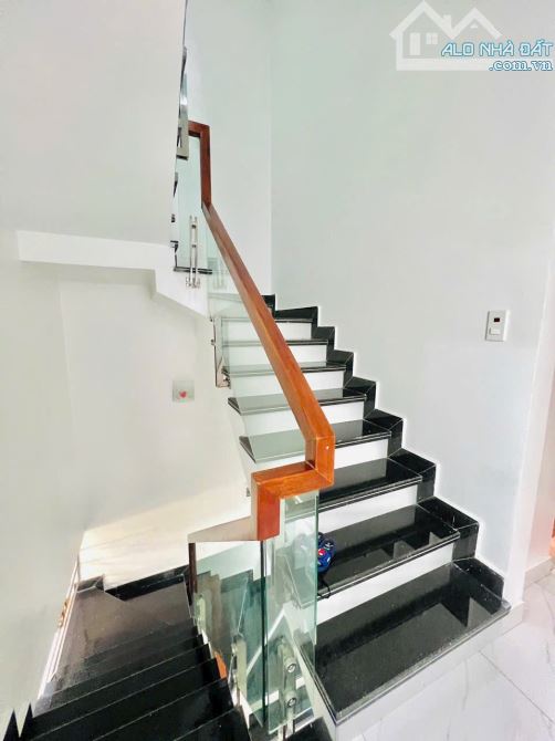 ❌❌Siêu Phẩm nhà xây mới 4 tầng  3 mặt thoáng giá rẻ nhất NGÔ GIA TỰ - ĐẰNG LÂM - hải an - - 3