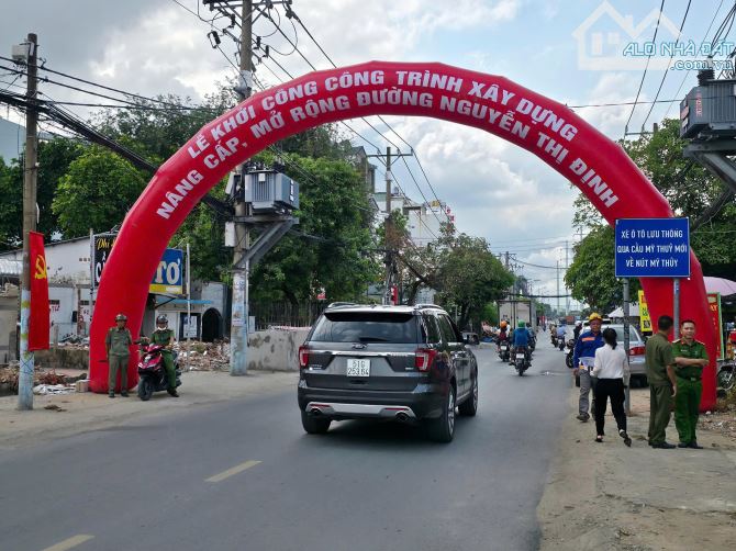 CHDV 4 lầu HXH Nguyễn Thị Định Q.2 ngang 7.5m 310m2 53PN T.máy có hầm TN 200tr,chỉ 38tỷ. - 3