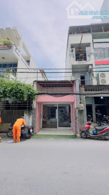 bán nhà MT phan văn trị , 3 tầng , 3,3x19,5m ( 63m2) 14,8 tỷ tl - 3