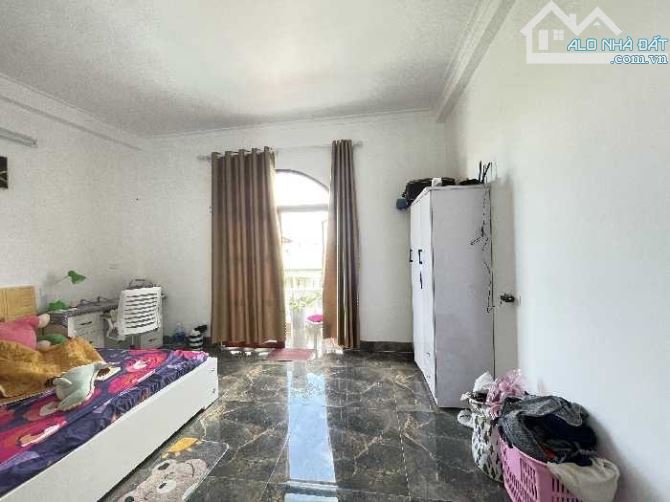 Bán nhà Phố Trạm - gara ô tô - giá đầu tư - 5 tầng - 60m - 13.3 tỷ - 3