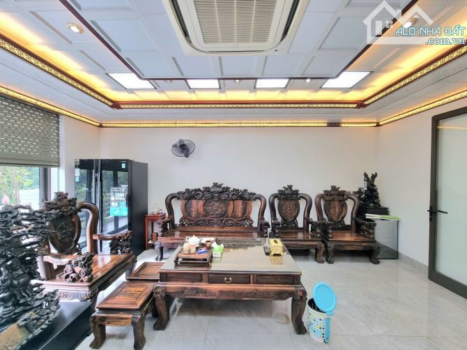 Nhà Cạnh Nhà Hát lớn 140M2 75 Tỷ Lô Góc 3 Mặt Thoáng Ô TÔ Tránh Đỗ SDCC - 3