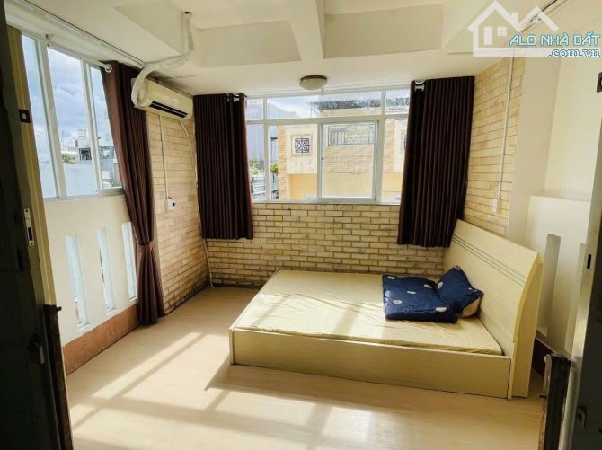 Bán toà nhà CHDV ngay Phan xích Long ,p2 ,Quận Phú nhuận .DT:63m2 .5 tầng .12.6 tỷ - 3