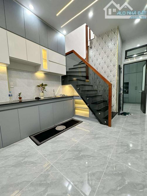 SIÊU PHẨM FULL NỘI THẤT - XE HƠI TỚI NHÀ- 40M2 - 3 PHÒNG NGỦ - 4.99 tỷ - 3