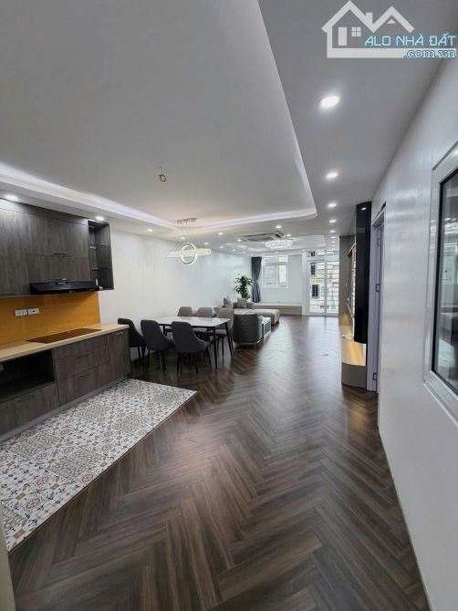 Bán CH CC văn phòng trung ương đảng 260 Đội Cấn, 90m2, 3N,2WC, giá 8.68 tỷ - 3