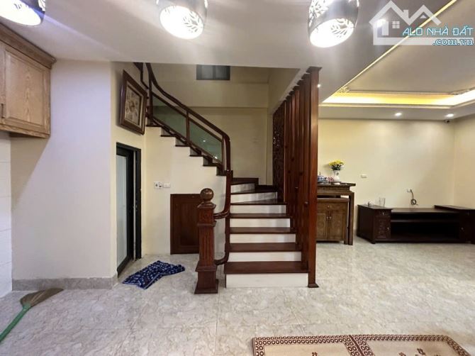 NHÀ ĐẸP VIỆT HƯNG 45M2 6,5 TỶ, NHÀ DÂN XÂY CHẮC CHẮN, VỊ TRÍ ĐẸP, CÁCH Ô TÔ TRÁNH 20M - 3