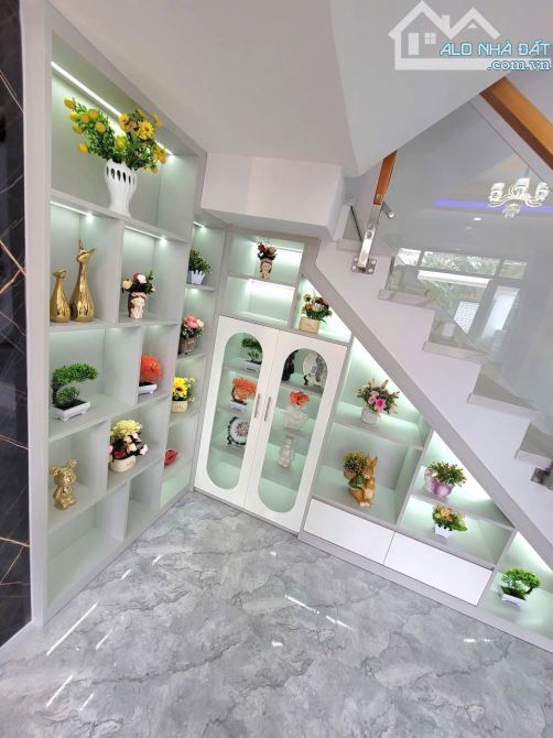 Nhà Mới 1 Lầu 4,5 x 20m, 4 Phòng Ngủ Đường Xe Hơi Thông Nhiều Hướng. Sổ Hồng Hoàn Công Rẻ - 3
