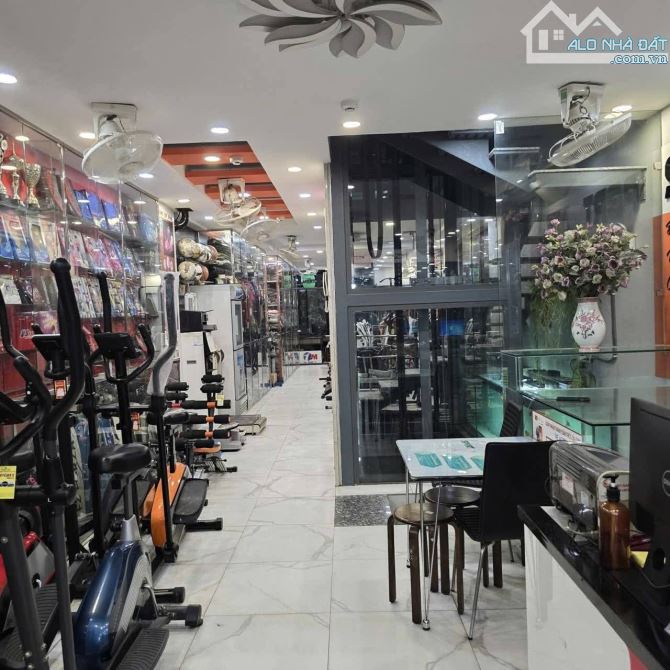Bán gấp nhà MP Vip Nguyễn Thái Học Ba Đình vỉ hè oto KD Thang máy 150m x9t 80ty TL - 3