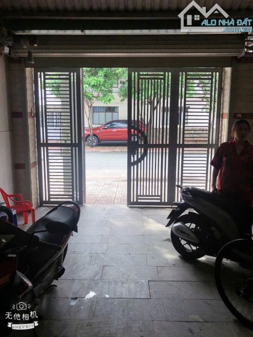 ⚡️Bán nhà 1 trệt 2 lầu 100m² KDC Thạnh Bình – TP Thuận An - 3