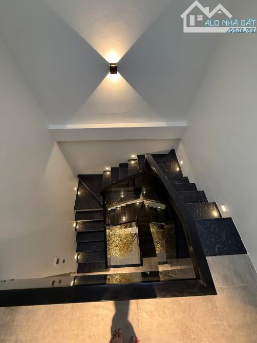 Phong cách mới 100% ! 🏡🏡🏡 Cần bán Nhà 3 tầng xây mới ngõ đường Giải Phóng - Nan Định: - 3