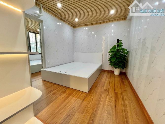 🏡PHỐ  NGUYỄN CHÍNH - TÂN MAI 💥 CĂN HỘ LÔ GÓC ĐẸP LONG LANH – 3 NGỦ – FULL NỘI THẤT - 3