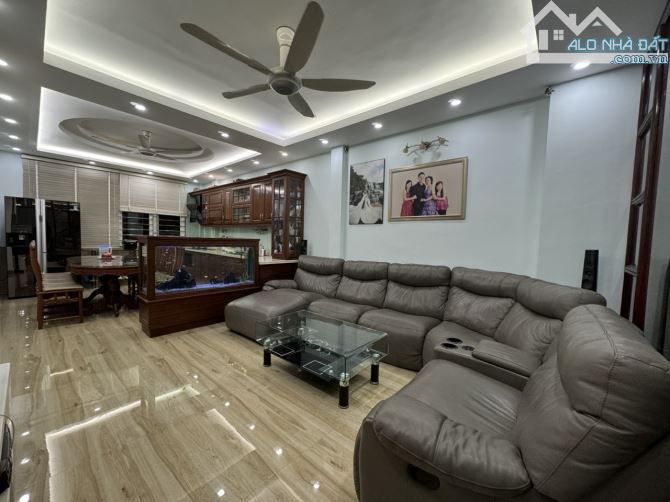 BÁN SUẤT NGOẠI GIAO LÔ LIỀN KỀ TRUNG TÂM HÀ NỘI - 3