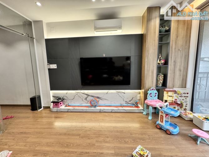 Bán nhà Nguyễn Văn Công, phường 3, Gò Vấp, 62m2, thang máy, 3 bước ra mặt tiền, giá 9.5 tỷ - 3