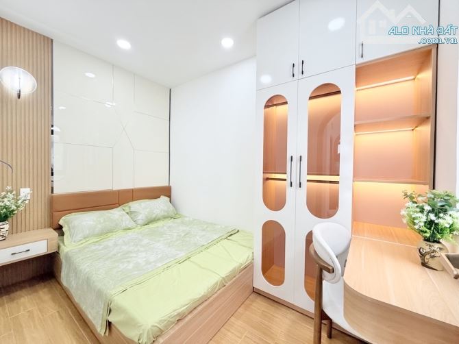 Siêu phẩm hẻm xe hơi Lê Văn Duyệt - 2 tầng full nội thất - Nhỉnh 5 tỷ - 3