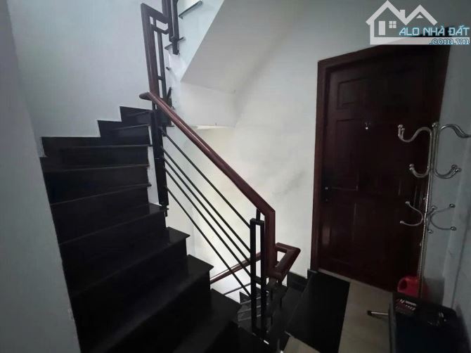 BÁN NHÀ GÓC 2MT ĐỒNG ĐEN, P14- TÂN BÌNH- HXH 4M- 4 TẦNG- 4 PN- 6.4 TỶ TL - 3