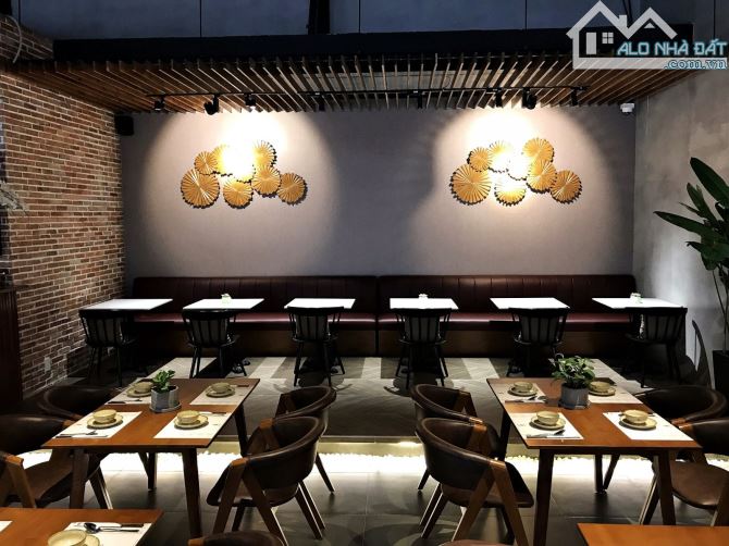 Bán nhà mặt hồ Nguyễn Đình Thi - Tây Hồ, DT 251m2, MT 11m, khẳng định đẳng cấp chủ sở hữu - 3